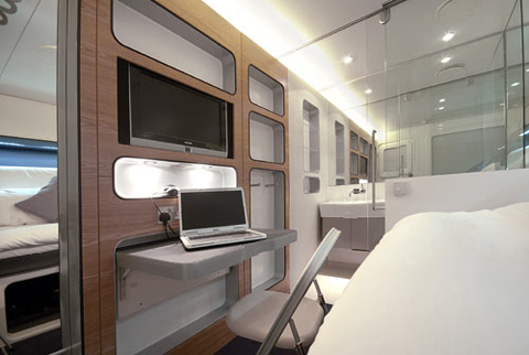 The World’s First Flying Hotel hotelicopter-4.jpg