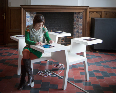 salsa-platform-table-1.jpg