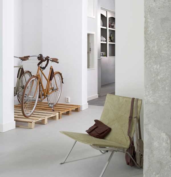 How-To-Park-Your-Bike-Indoors-05