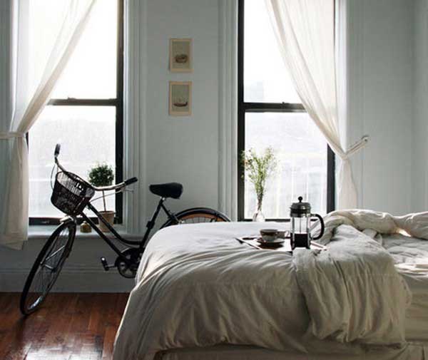 How-To-Park-Your-Bike-Indoors-06
