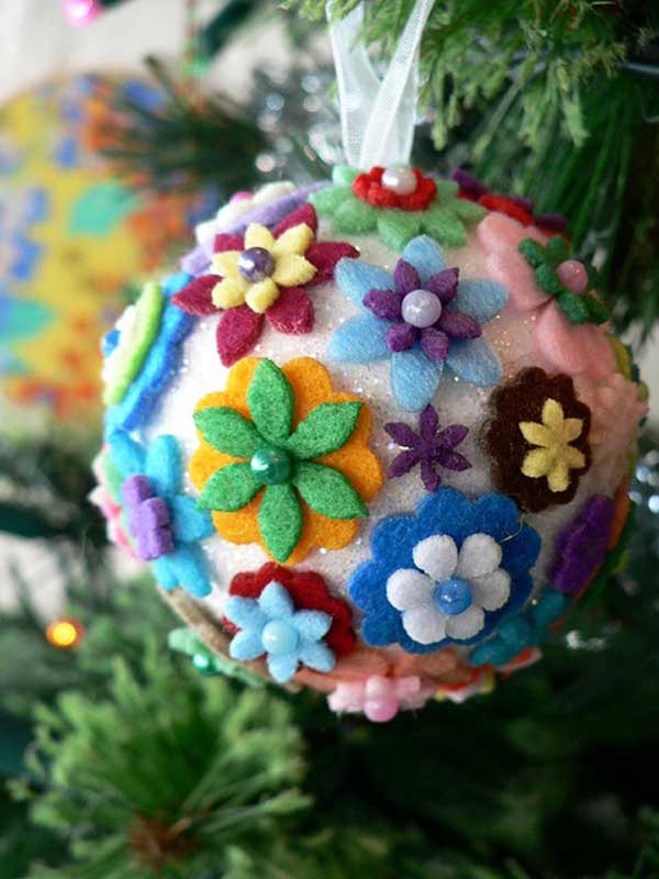 Top 38 Easy and Cheap DIY Christmas Crafts Kids Can Make ...