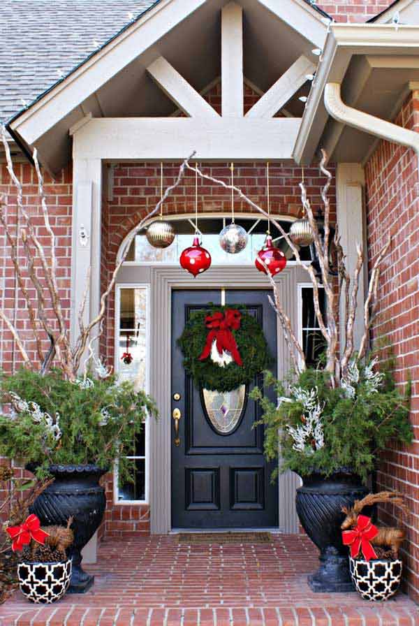 40 Cool DIY Decorating Ideas For Christmas Front Porch - Amazing DIY
