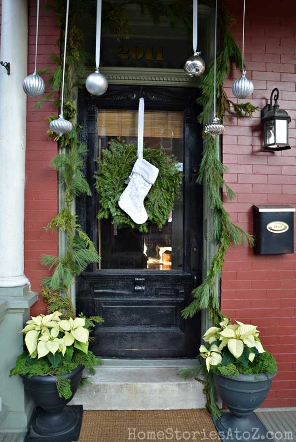 40 Cool DIY Decorating Ideas For Christmas Front Porch - Amazing DIY