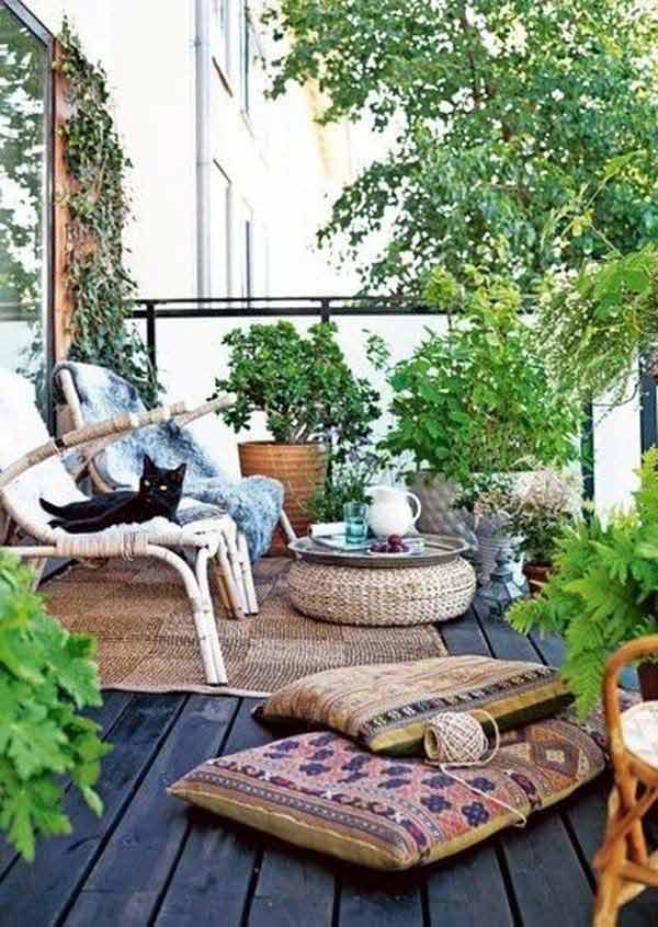 Small-Balcony-Garden-ideas-24