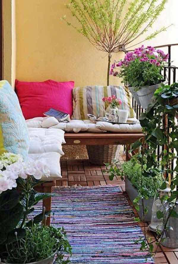 Small-Balcony-Garden-ideas-26