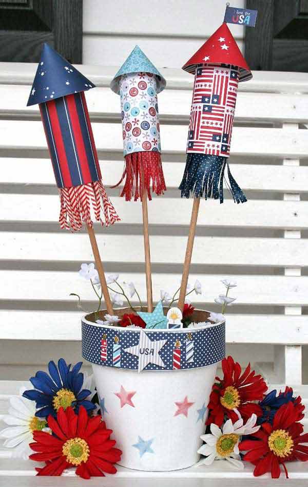 Celebrate 4th of July with Outdoor Decorations