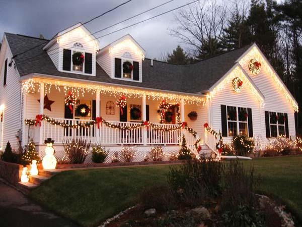 Outdoor-Christmas-Lighting-Decorations-25
