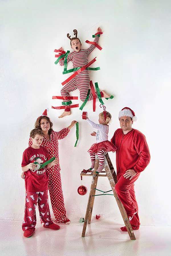 38 Of The Cutest and Most Fun Family Photo Christmas Card Ideas - Architecture & Design