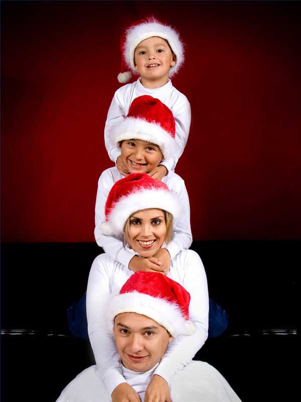 38 Of The Cutest and Most Fun Family Photo Christmas Card Ideas