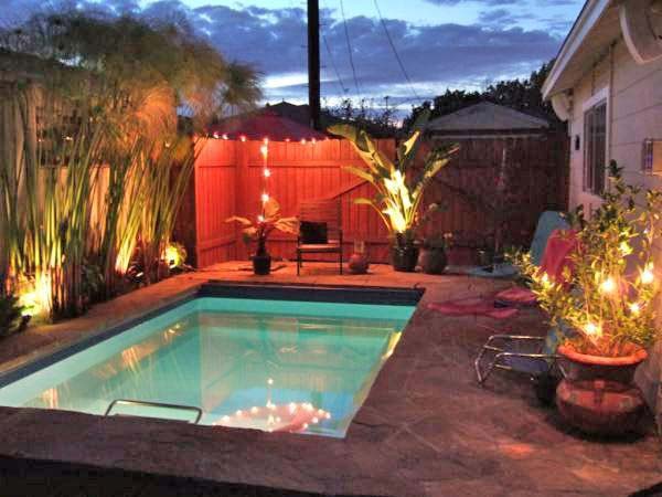 28 Fabulous Small Backyard Designs with Swimming Pool ...