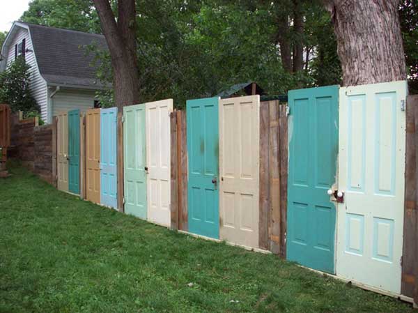 26 Surprisingly Amazing Fence Ideas You Never Thought Of - Amazing DIY