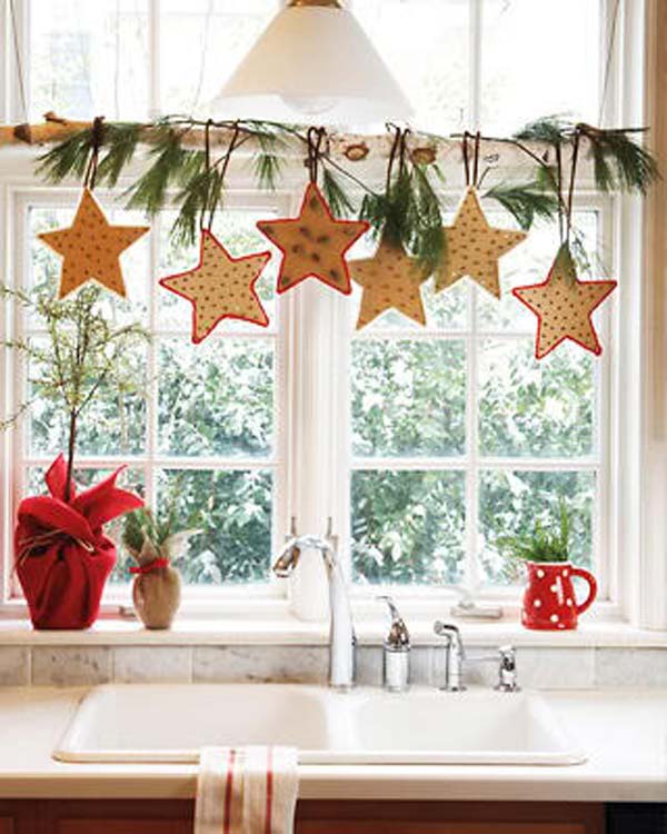 Simple Christmas Decorations For Windows for Large Space