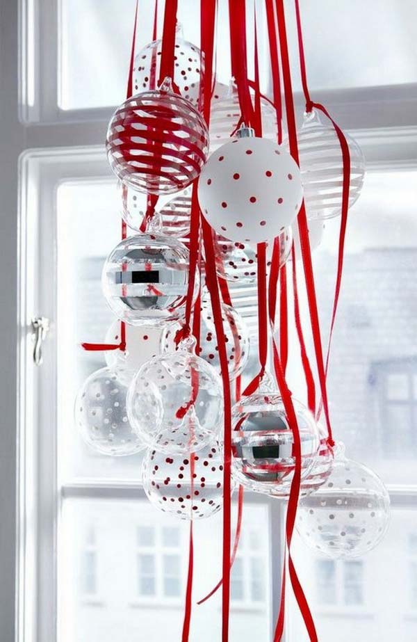 Top 30 Most Fascinating Christmas Windows Decorating Ideas Amazing