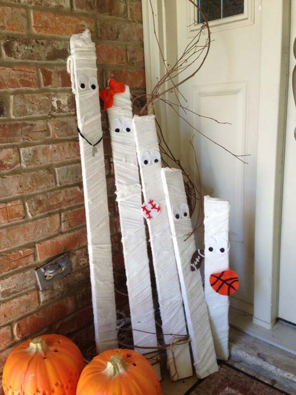 20 halloween decorations crafted from reclaimed wood