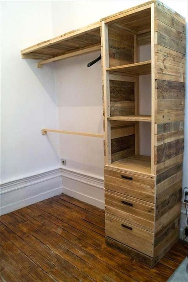 Low-Cost DIY Closet for The Clothes Storage - Amazing DIY, Interior