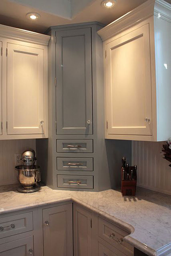 Fabulous Hacks To Utilize The Space Of Corner Kitchen Cabinets