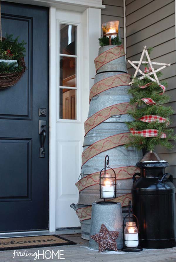 Creative Ideas to Use Galvanized Buckets in Holiday Decor - Amazing DIY