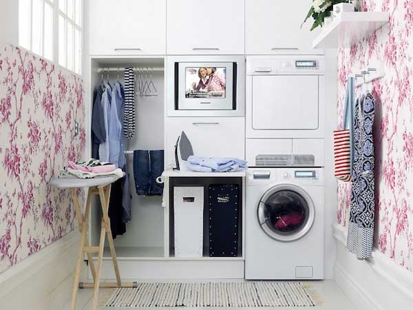 Ideas-To-Hide-A-Laundry-Room-05