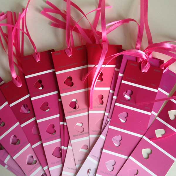 Featured image of post Cute Homemade Valentines Day Gifts : This valentine&#039;s day, take a break from the same old candies and flowers and put on your crafting gloves: