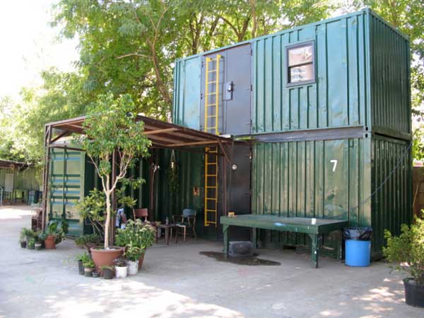 shipping-container-house-13