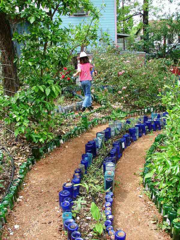 garden-walkway-ideas-37