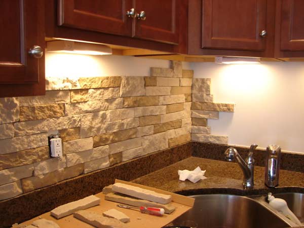 DIY-Kitchen-Backsplash-16-1