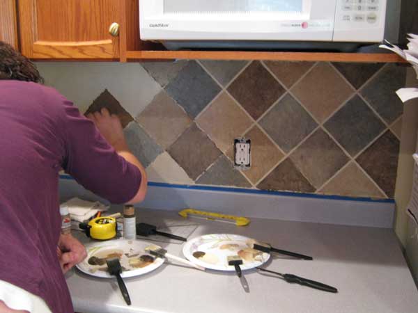 24 Low-Cost DIY Kitchen Backsplash Ideas and Tutorials - WooHome