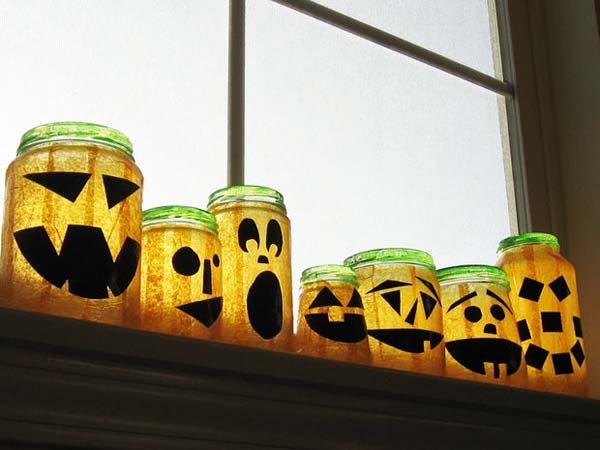 halloween-inspired-mason-jars-15