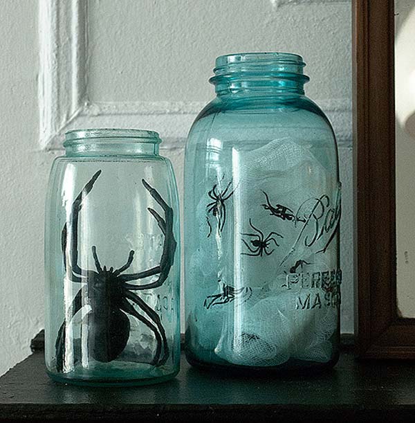 halloween-inspired-mason-jars-16