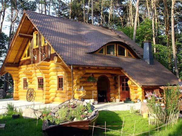 wood-cabin-3