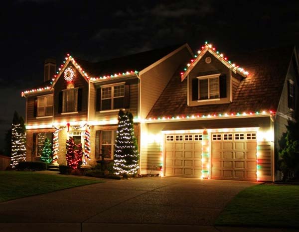 Outdoor-Christmas-Lighting-Decorations-33