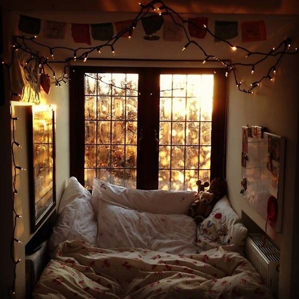 Cozy-reading-nook-for-this-winter-8