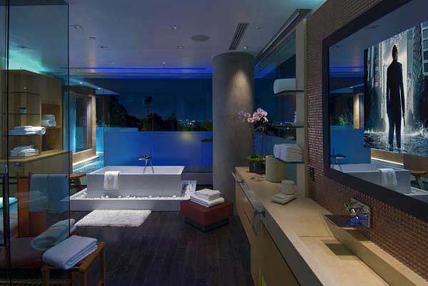 most-incredible-master-bathrooms-10