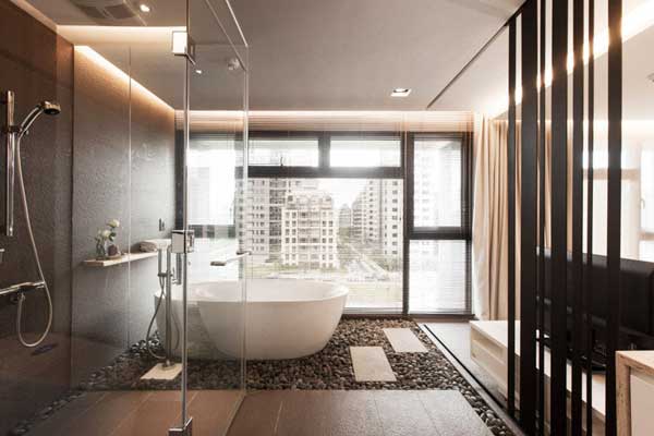 most-incredible-master-bathrooms-25