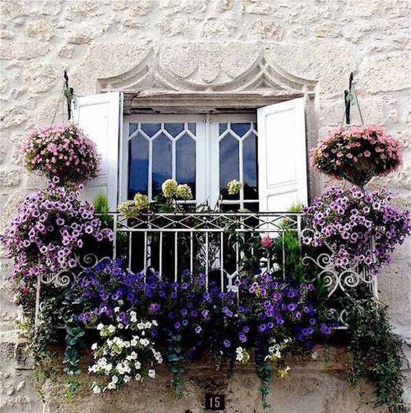 Spectacular-Balcony-Garden-Woohome-15