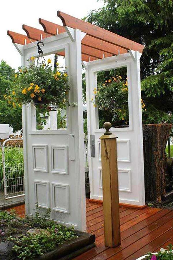 awesome old furniture repurposing ideas for your yard and