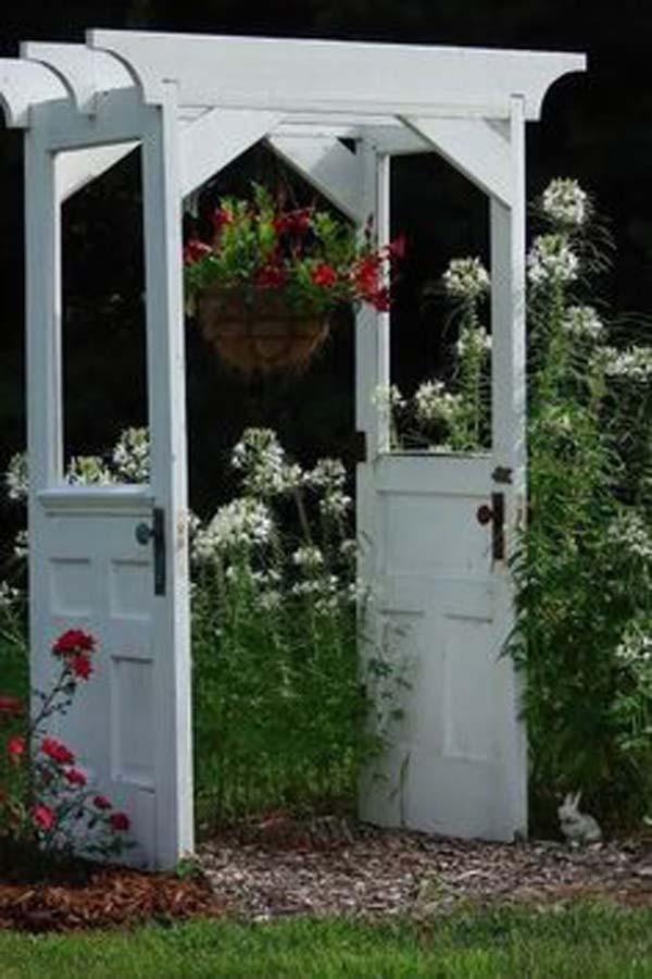 13-garden-arch-made-from-old-doors-woohome