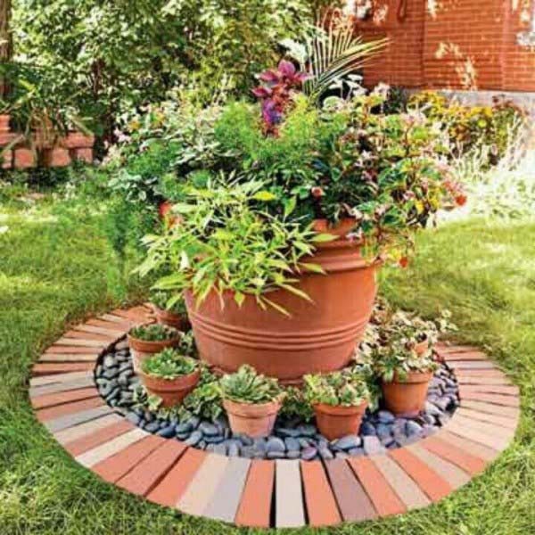 garden-backyard-brick-projects-11-2