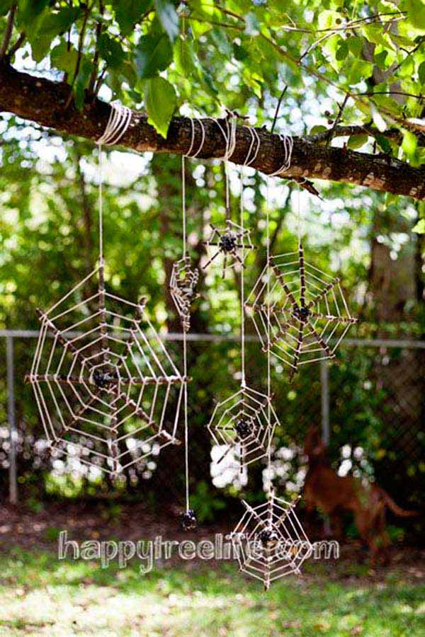 Outdoor shop tree decorations