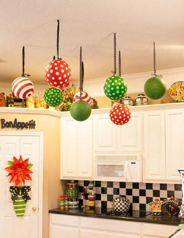 put-christmas-spirit-in-kitchen-3