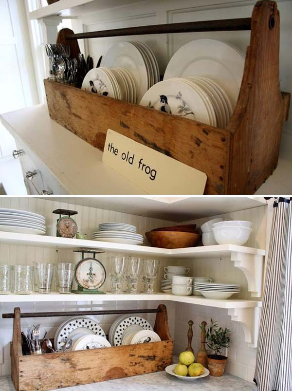 https://www.woohome.com/wp-content/uploads/2017/10/farmhouse-inspired-kitchen-storage-ideas-18.jpg