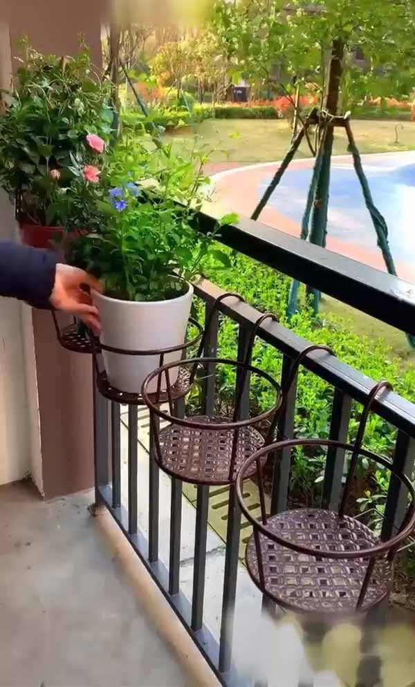 19 Railing Planter Ideas For Making Small Balcony Gardens