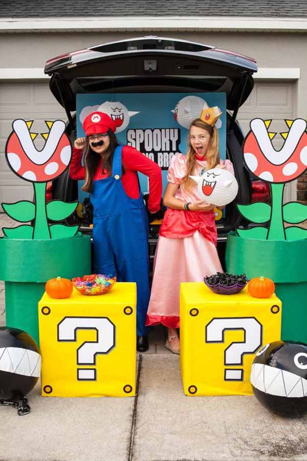 42 Wild Crazy Fun Treat Or Trunk Ideas To Make Halloween Entertaining 42-wild-crazy-fun-treat-or-trunk-ideas-to-make-halloween-entertaining